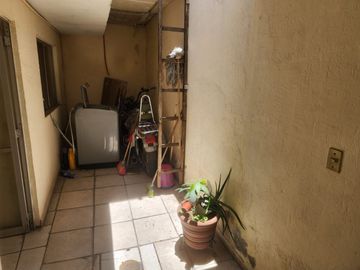 Venta de casa en el Cerrito cerca del Tepetate.