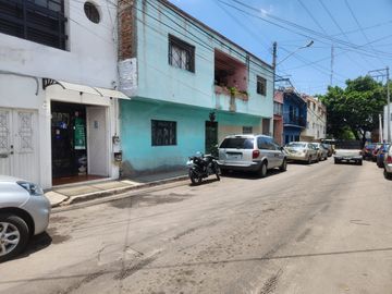 Venta de casa en el Cerrito cerca del Tepetate.