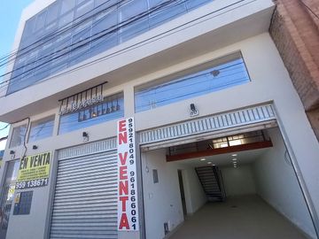 AV. TACNA (FRENTE AL ESTADIO) EN ESTRENO - 5 DEPARTAMENTOS 2 TIENDAS