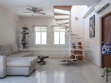 CASA GLADYS EN VENTA