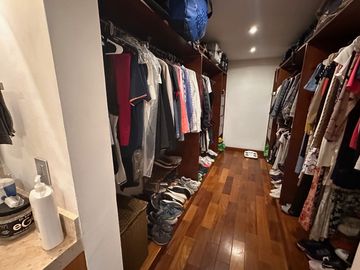junto Lago Juriquilla, diseño abierto.