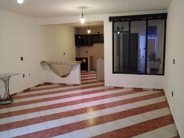 CASA EN VENTA, COLONIA SANTO DOMINGO, SAN CRISTOBAL DE LAS CASAS