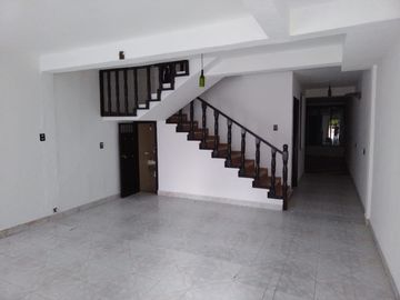 CASA EN VENTA, COLONIA SANTO DOMINGO, SAN CRISTOBAL DE LAS CASAS