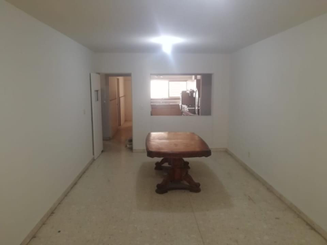 CASA DE UN PISO EN VENTA EN COL. MITRAS CENTRO, MONTERREY.