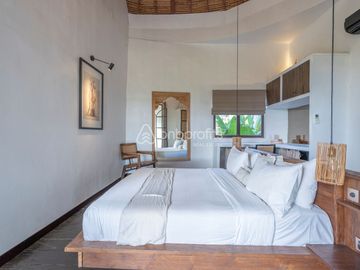 Private Oasis with Pool and Garden with Breathtaking Rice Field Views in Canggu – Babakan