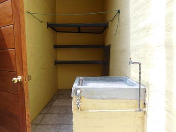CASA CUMBAYA CERCA USFQ PILLAGUA