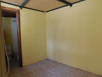 CASA CUMBAYA CERCA USFQ PILLAGUA