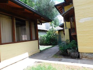 CASA CUMBAYA CERCA USFQ PILLAGUA