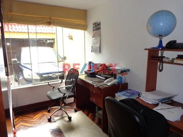 Vendo Casa cerca al Ovalo Higuereta, Surco