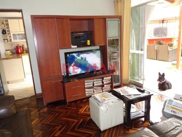 Vendo Casa cerca al Ovalo Higuereta, Surco