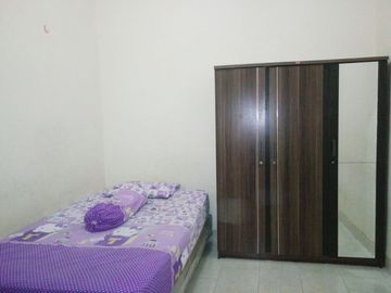 Kost Putri Dekat UNTAG Surabaya, Universitas Dr. Soetomo Surabaya, Marvell City Mall