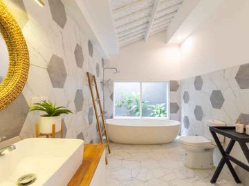 2 BEDROOM MODERN VILLA IN SEMINYAK FOR RENT