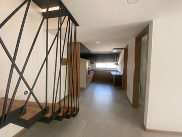 Casa Nueva en Venta, Hermoso diseño y acabados de Primera, Momoxpan, Chol.
