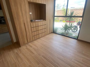 Casa Nueva en Venta, Hermoso diseño y acabados de Primera, Momoxpan, Chol.