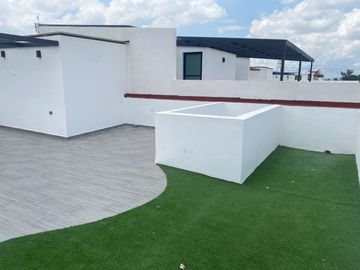 Casa Nueva en Venta, Hermoso diseño y acabados de Primera, Momoxpan, Chol.