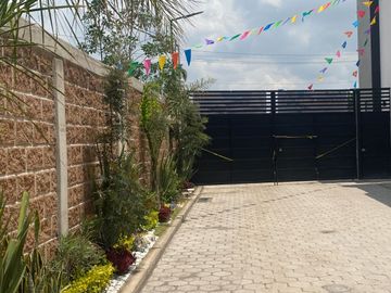 Casa Nueva en Venta, Hermoso diseño y acabados de Primera, Momoxpan, Chol.