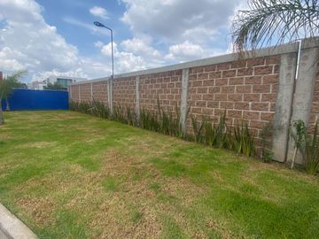 Casa Nueva en Venta, Hermoso diseño y acabados de Primera, Momoxpan, Chol.