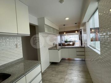 VENDO EXCLUSIVO DEPARTAMENTO EN MIRAFLORES
