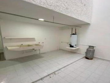 VENTA HERMOSA Y AMPLIA CASA EN TUXTLA GUTIERREZ CHIAPAS
