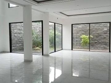 Jual Rumah Baru Gress Pakuwon Indah, Villa Bukit Indah