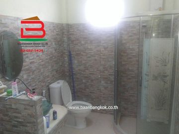 บ้านเดี่ยว หลังมุม การเคหะมีนบุรี (คลองเก้า) เนื้อที่ 38 ตรว. ถนนไมตรีจิต-คลองเก้า เขตคลองสามวา