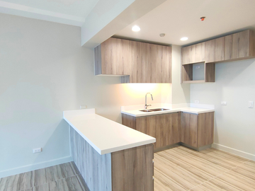 EARLY MOVE IN PROMO! 2BR MAPLE in Verdant at 89 SQM Floor Area, Fully Finished, with Balcony, 2 Parking Inclusive, in Ortigas Center Pasig City, PRE-S