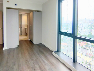 EARLY MOVE IN PROMO! 2BR MAPLE in Verdant at 89 SQM Floor Area, Fully Finished, with Balcony, 2 Parking Inclusive, in Ortigas Center Pasig City, PRE-S