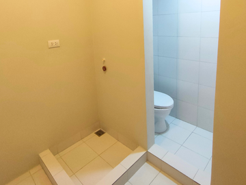 EARLY MOVE IN PROMO! 2BR MAPLE in Verdant at 89 SQM Floor Area, Fully Finished, with Balcony, 2 Parking Inclusive, in Ortigas Center Pasig City, PRE-S