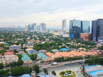 EARLY MOVE IN PROMO! 2BR MAPLE in Verdant at 89 SQM Floor Area, Fully Finished, with Balcony, 2 Parking Inclusive, in Ortigas Center Pasig City, PRE-S