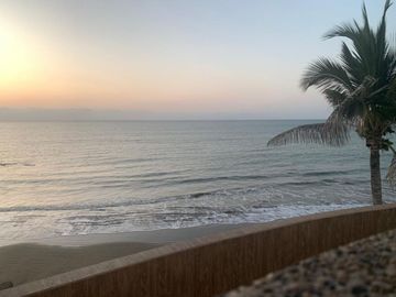 casa de venta con vista al mar en Manta