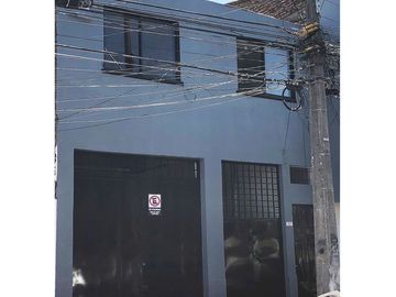 Local Comercial, Bodega Y Casa Habitacional