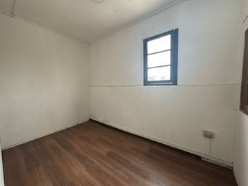 Local Comercial, Bodega Y Casa Habitacional