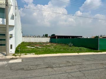 ¡Gran oferta! Lote habitacional en privada exclusiva con seguridad 24/7