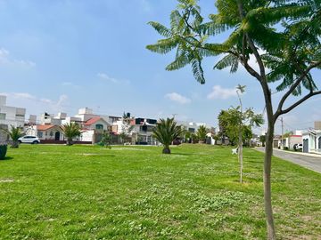 ¡Gran oferta! Lote habitacional en privada exclusiva con seguridad 24/7