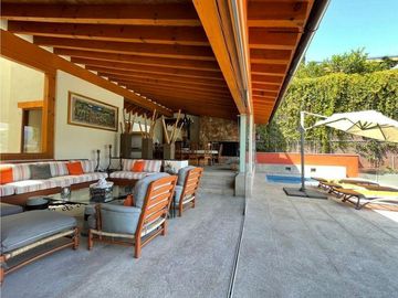 MAGNIFICA CASA EN RENTA CON ACCESO AL LAGO