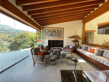 MAGNIFICA CASA EN RENTA CON ACCESO AL LAGO