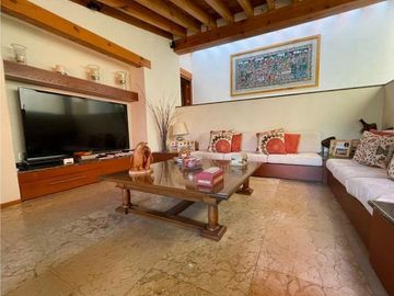 MAGNIFICA CASA EN RENTA CON ACCESO AL LAGO