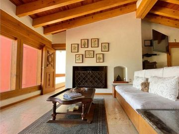 MAGNIFICA CASA EN RENTA CON ACCESO AL LAGO