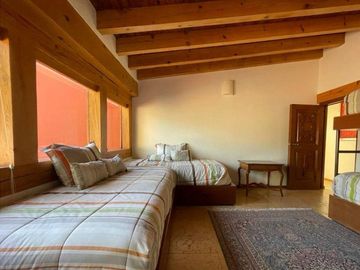 MAGNIFICA CASA EN RENTA CON ACCESO AL LAGO