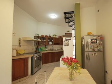 VENTA DE CASA EN SURCO - LOMAS DEL LIRIO