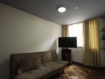 VENTA DE CASA EN SURCO - LOMAS DEL LIRIO