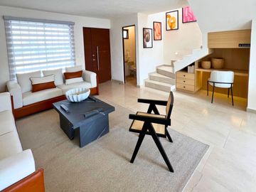 ¡Tu Hogar Ideal! Casa en Venta en Lucerna, Aguascalientes