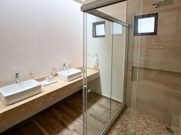 ¡Tu Hogar Ideal! Casa en Venta en Lucerna, Aguascalientes