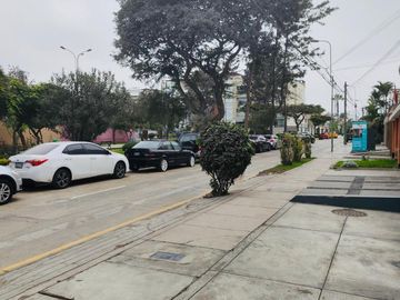 ¡Exclusivo Departamento en Venta en San Borja – Monterrico Norte!