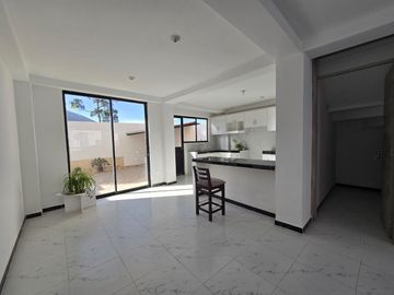 CASAS A ESTRENAR 110 M² CONSTRUCCIÓN 130 M² ÁREA TOTAL, CARCELÉN LA JOSEFINA $85.000 DÓLARES
