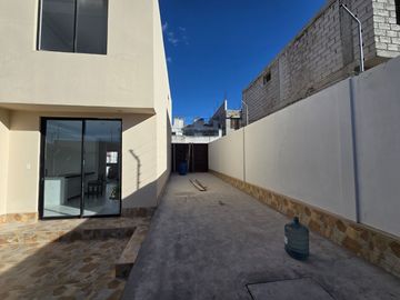 CASAS A ESTRENAR 110 M² CONSTRUCCIÓN 130 M² ÁREA TOTAL, CARCELÉN LA JOSEFINA $85.000 DÓLARES