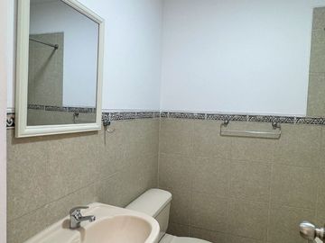 VENDO DEPARTAMENTO EN LA MOLINA (LAS LOMAS DE MOLINA VIEJA)