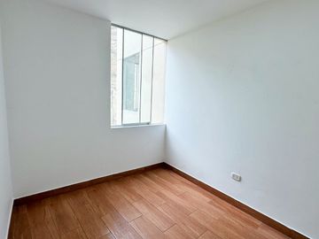 VENDO DEPARTAMENTO EN LA MOLINA (LAS LOMAS DE MOLINA VIEJA)