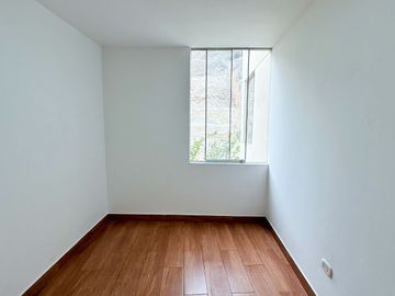 VENDO DEPARTAMENTO EN LA MOLINA (LAS LOMAS DE MOLINA VIEJA)