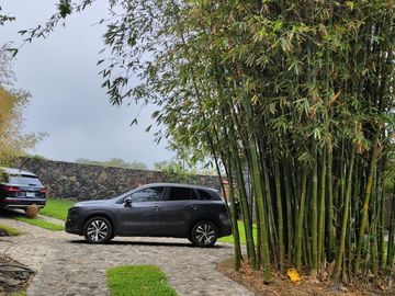 Casa en venta en Tepoztlán Morelos, con amplio terreno